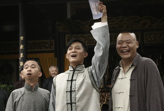 “丑角”巨興茂：從無名配角到億萬名導的心酸歷程