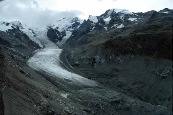 無人機照片顯示冰川因氣候變化而融化的速度越來越快 無人機照片顯示冰川因氣候變化而融化的速度越來越快