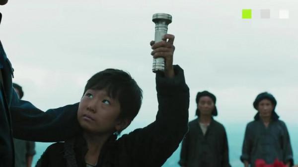 《功勳》六位小戲骨:比“出道即巔峰”更卷的,是“出生即巔峰” 《功勳》六位小戲骨:比“出道即巔峰”更卷的,是“出生即巔峰”