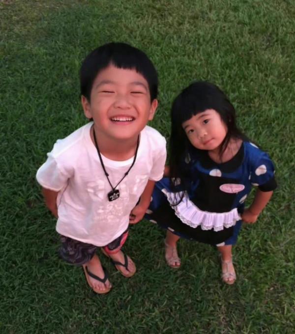 曹格女兒grace近照曝光，女大十八變越來越好看，腿太長了吧