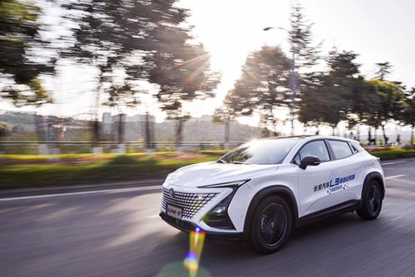 「汽車人」2022新能源汽車面臨的兩個技術競爭趨勢