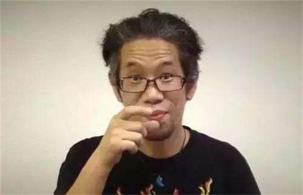 在日本，如果有人在街頭對你彎食指的話，千萬要當心