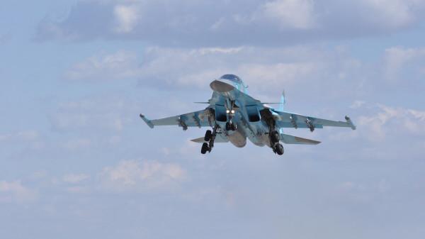200架對120架,中國殲-16戰鬥機和俄羅斯蘇-34戰鬥機整體效能對比 200架對120架,中國殲-16戰鬥機和俄羅斯蘇-34戰鬥機整體效能對比