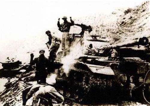 志願軍攻入漢城，發現李奇微的睡衣，彭德懷：不好！立刻停止追擊