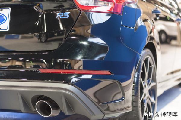 加大馬力狂歡？福特福克斯ST帶著276匹的狂暴心臟收割最後的麥穗