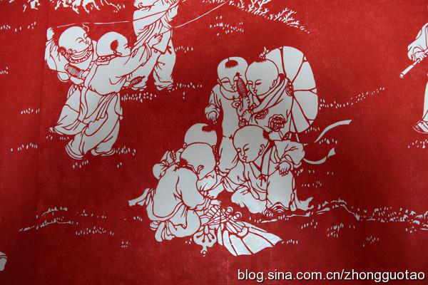 百子圖剪紙，生動傳神，多福多壽，讓人看了讚不絕口