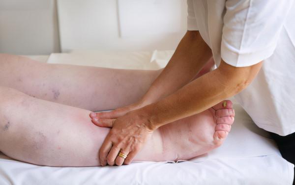 40歲男子沒水腫為何“腎衰竭”？提醒：3種食物，腎病患者少碰