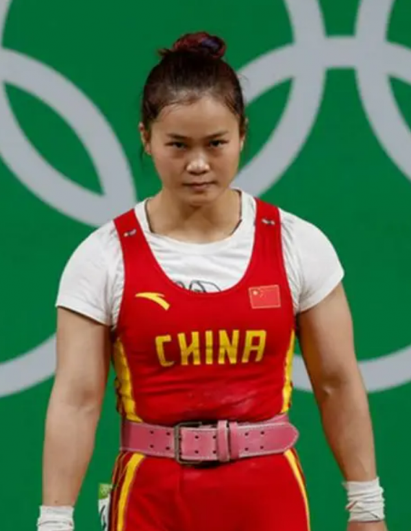 官宣！中國29歲奧運冠軍鄧薇生日夜宣佈退役：大山的孩子