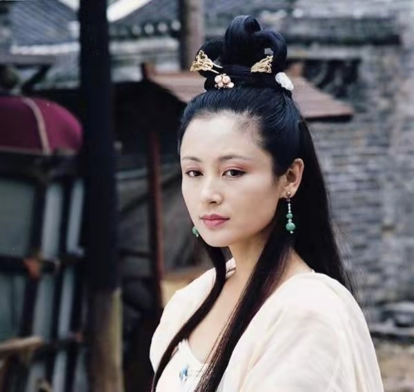 影視劇中的絕美仙女：嫦娥仙氣十足，碧遊驚豔全場，牡丹一眼萬年