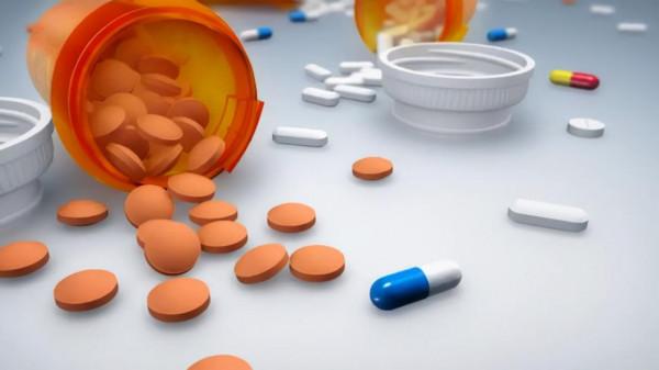 服用抗抑鬱藥物會使自殺風險升高?這是真的嗎? 服用抗抑鬱藥物會使自殺風險升高?這是真的嗎?