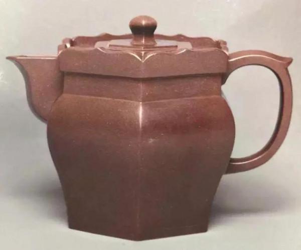 凡是壺身筒內印有內壁章的紫砂壺基本不會超過二十年 凡是壺身筒內印有內壁章的紫砂壺基本不會超過二十年