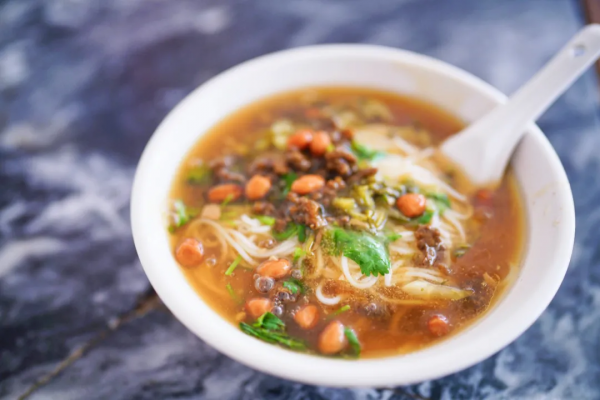 和廣東打了50架,也沒在“誰更會吃雞”這個問題上分出高下 和廣東打了50架,也沒在“誰更會吃雞”這個問題上分出高下