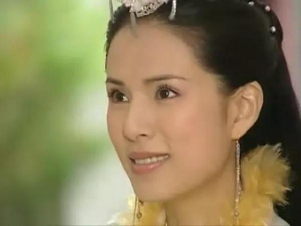 不老女神李若彤：氣質高雅，靈動可人