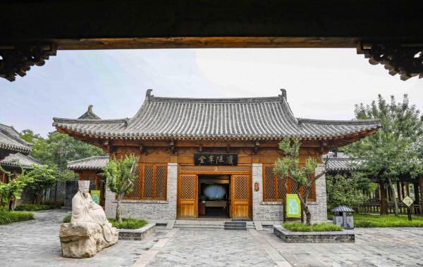 夏日度假好去處，古九州之一青州遊玩攻略