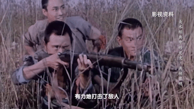 洪湖水,浪打浪 |《美術經典中的黨史》邀您走進油畫《洪湖黎明》…… 洪湖水,浪打浪 |《美術經典中的黨史》邀您走進油畫《洪湖黎明》……