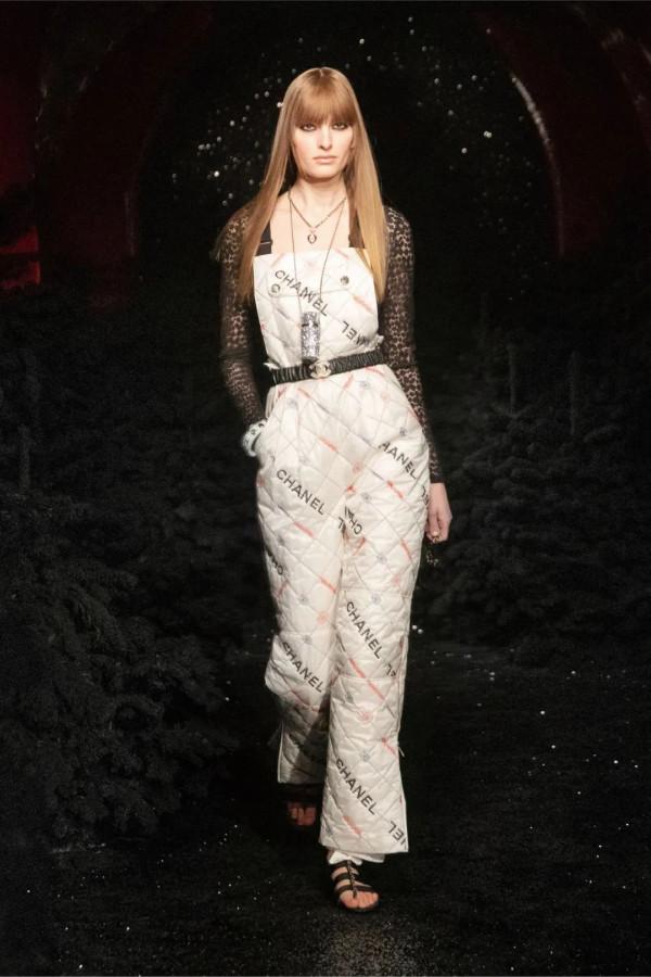 現在復古絎縫外套一整個大時髦了屬於是 現在復古絎縫外套一整個大時髦了屬於是