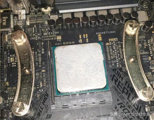 AMD CPU 迎來史詩級更新，已經是Intel的形狀了