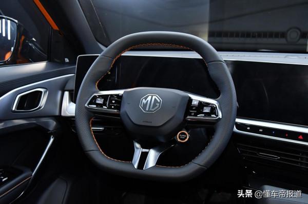 新車|聯屏式設計更具科技感 名爵MG ONE內飾解析 新車|聯屏式設計更具科技感 名爵MG ONE內飾解析