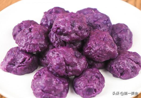 女人常吃這5種含有“花青素”的食材，面板光滑，這個冬天不幹燥