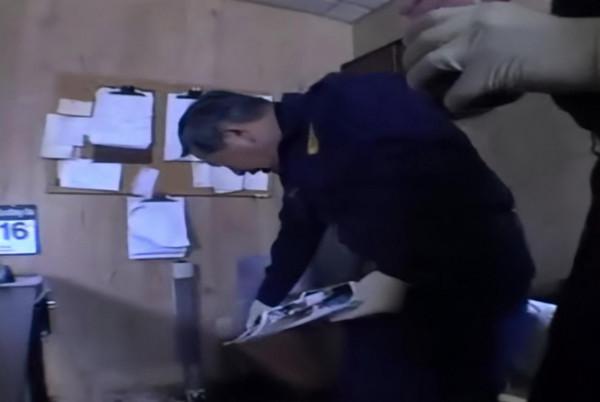 1990年，美國24歲女孩慘死自家餐廳，華人神探李昌鈺硬核推理破案