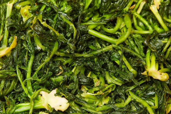 自制梅乾菜，還用焯水嗎？詳細做法教給你，味濃色正，燉肉吃特香