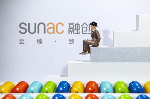 年內股價跌超60%，融創轉讓一專案公司50%股權，專案地塊價值超20億