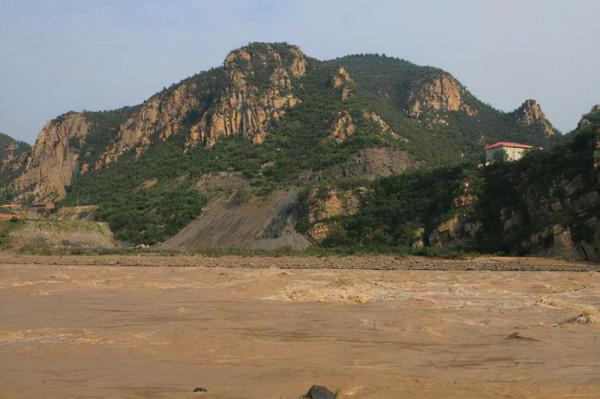 毛主席對黃河有多重視，其中騎著馬去黃河一直是毛主席的心願