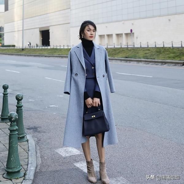 秋天穿風衣,別隻會買卡其色!試試這3種“高階色”,優雅提氣質 秋天穿風衣,別隻會買卡其色!試試這3種“高階色”,優雅提氣質