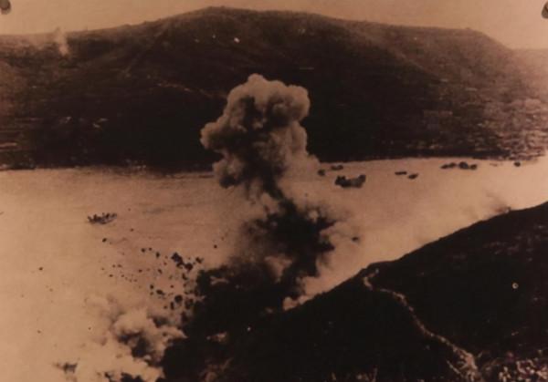 1955年，美軍在臺灣海峽公開挑釁，毛主席用一場勝仗給出最強回應