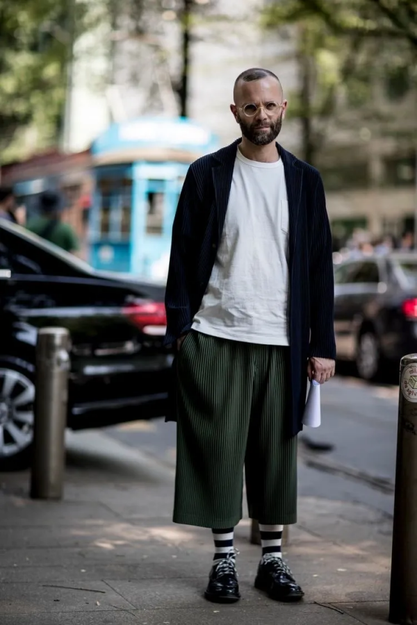 “色”一點，更時髦