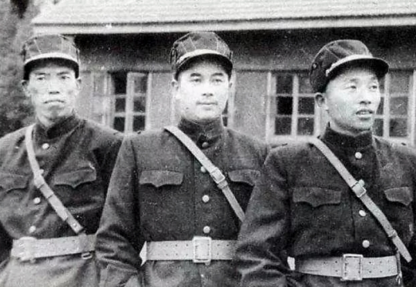 33歲成“萬歲軍”政委，授銜時，他是最年輕的開國中將，年僅38歲