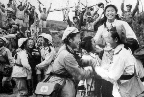 中國志願軍單挑17國，打到美國上下集體沉默，令日本都充滿敬佩