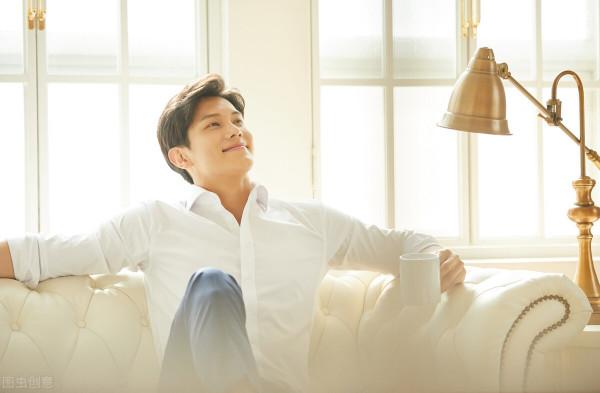 他的世界,他的國 他的世界,他的國