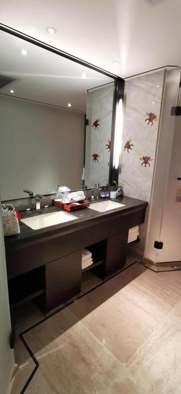 今天來聊下騰衝城裡住哪裡？