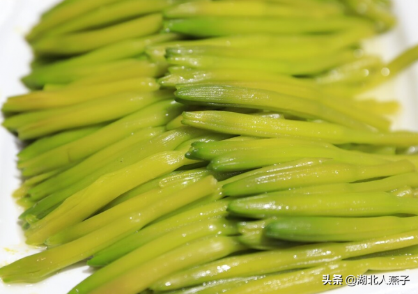 春季特有的6道&OpenCurlyDoubleQuote;養肝護肝菜&rdquo;，全家人都愛吃，我家一週吃6次
