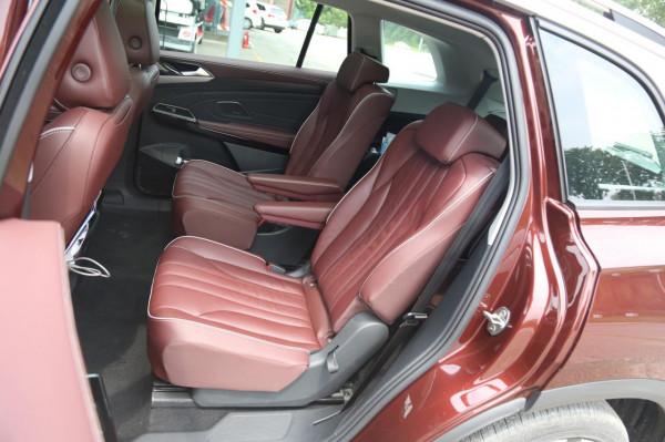 親民的價格 大眾的品質 試駕上汽大眾ID.6 X