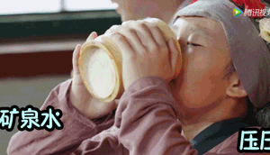 還記得《小戲骨紅樓夢》劉姥姥嗎？13歲的她越來越漂亮了