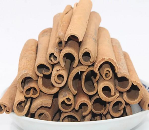 天冷了,老釣魚人用中草藥泡釣魚餌料,公佈配方指南 天冷了,老釣魚人用中草藥泡釣魚餌料,公佈配方指南