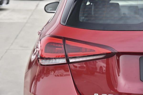 內飾奢華燃油經濟，23&period;68萬起售，進口賓士A級值得入手嗎？