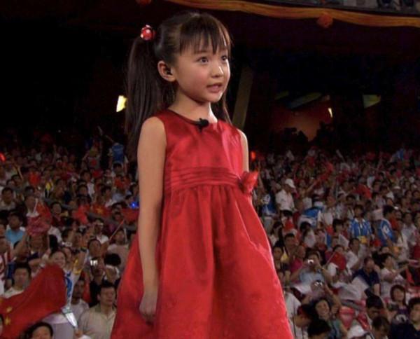 08年是林妙可，今年是他！張藝謀太懂中國人的浪漫：從獨唱到獨奏