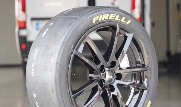 換上光頭胎，買菜車圈速起飛？