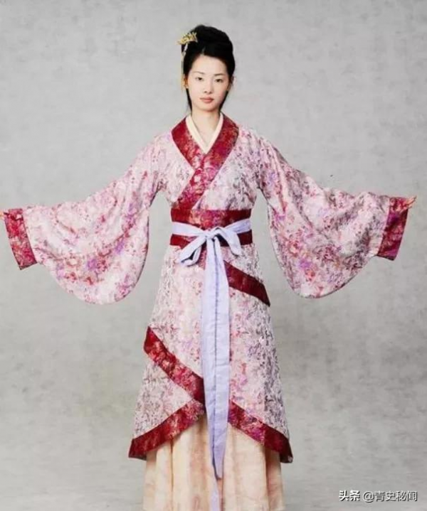 中國曆朝歷代的漢服之美,那麼你喜歡哪個朝代的漢服呢? 中國曆朝歷代的漢服之美,那麼你喜歡哪個朝代的漢服呢?