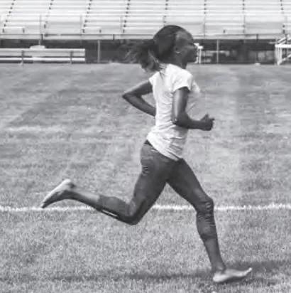 從損傷率探討全腳掌觸地和腳跟觸地跑步姿勢