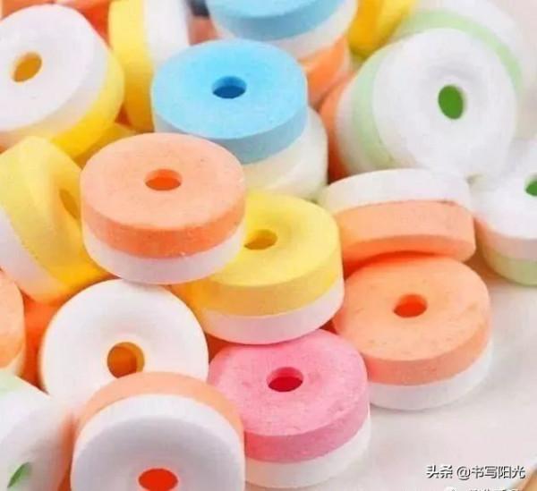 童年記憶，80後兒時的零食，經典懷舊，你還記得它們的味道嗎