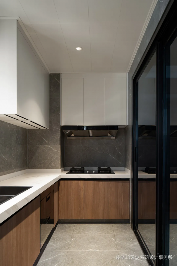 現代簡約六口之家五室大平層 現代簡約六口之家五室大平層