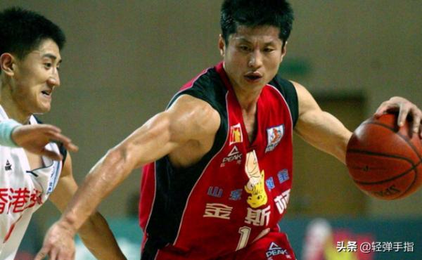 曾經山東男籃的“三駕馬車”之——鞠維松 曾經山東男籃的“三駕馬車”之——鞠維松