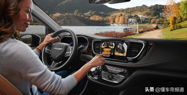 新車 | 約人民幣30萬起售,新款克萊斯勒大捷龍釋出,豐田賽那對手 新車 | 約人民幣30萬起售,新款克萊斯勒大捷龍釋出,豐田賽那對手