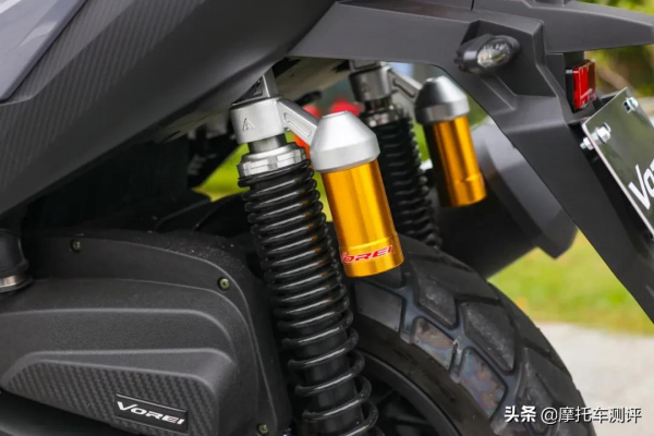 多少沾點泥土氣息，大陽ADV350評測