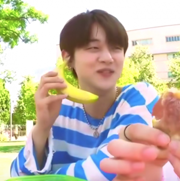 瘦了的胡先煦霸佔熱搜？男明星少年感全靠瘦，發麵饅頭噠咩