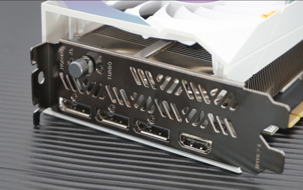 功能強勁散熱好 更適合學生攜帶 中鋼炮itx裝機 瞭解一下